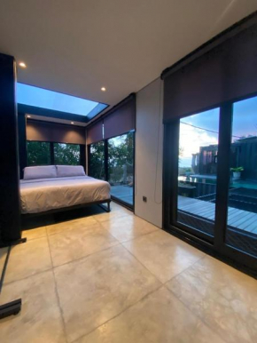 Polpo Nero Guest Suite